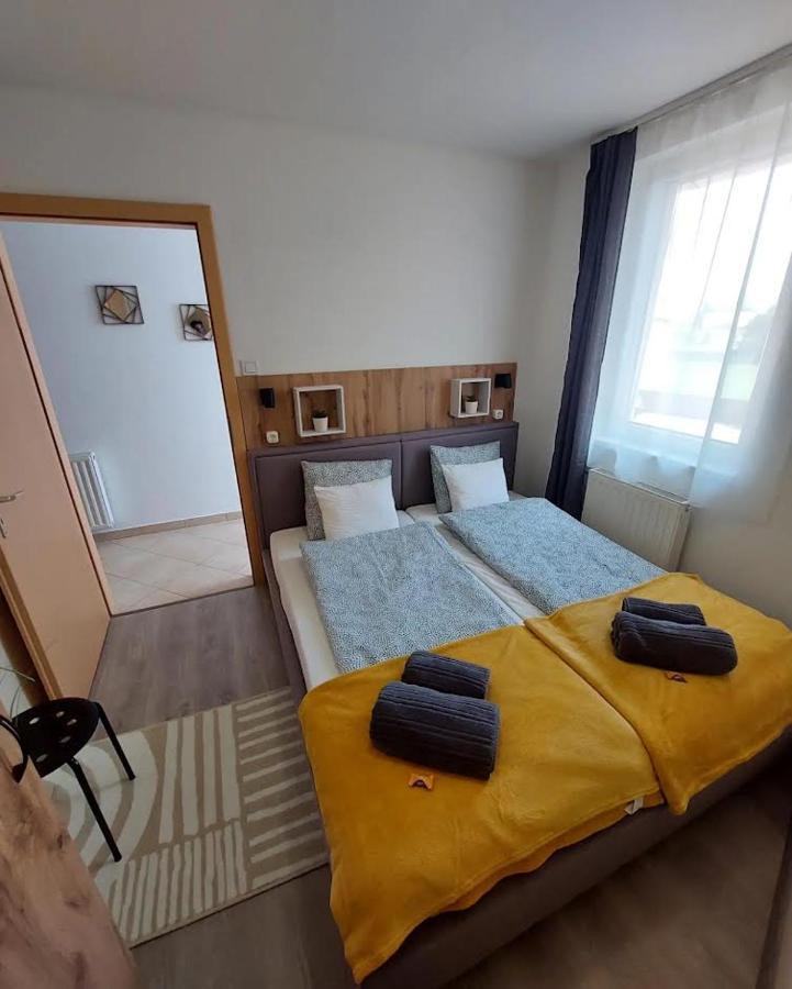 Sunshine Resort Apartment Hajdúszoboszló Buitenkant foto
