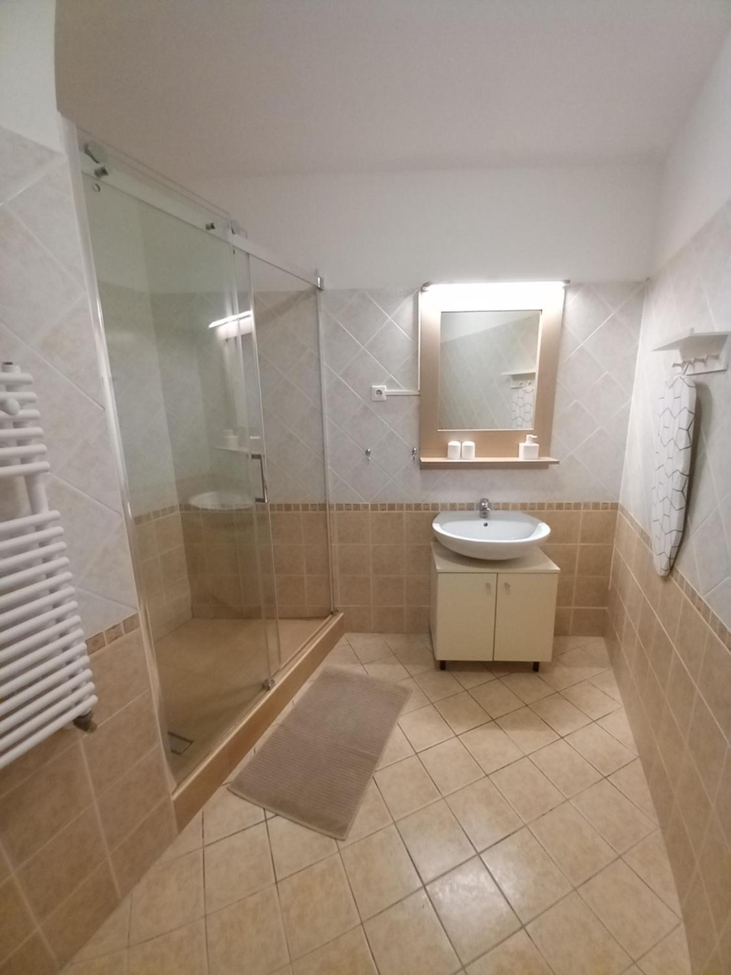 Sunshine Resort Apartment Hajdúszoboszló Buitenkant foto