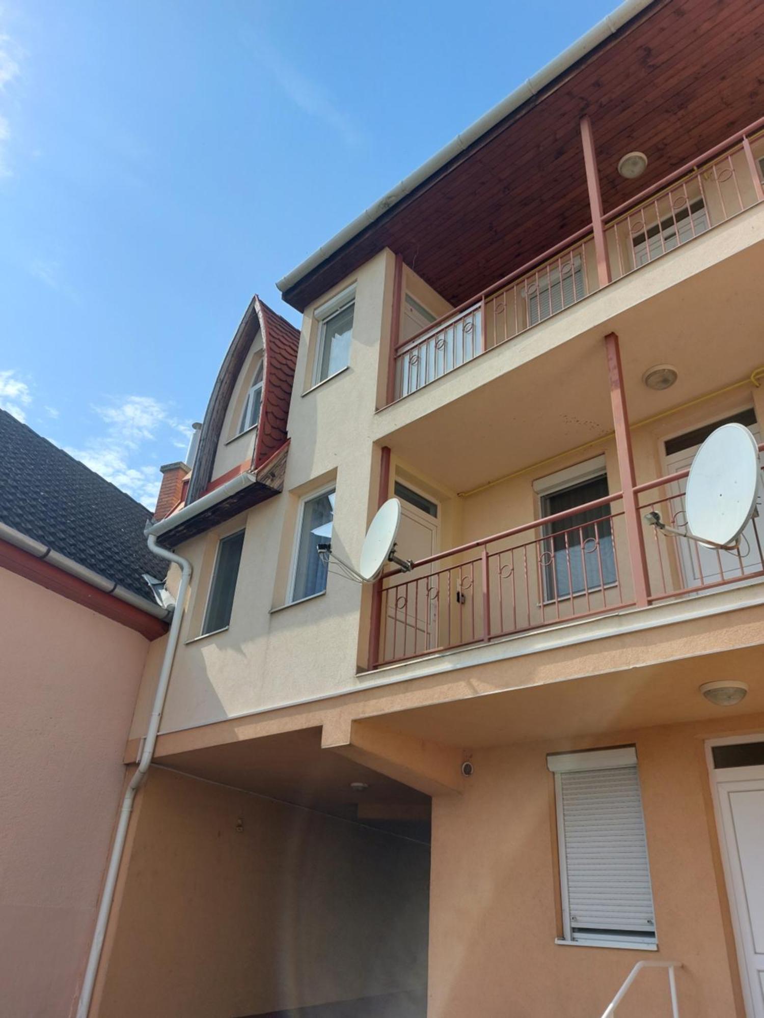 Sunshine Resort Apartment Hajdúszoboszló Buitenkant foto